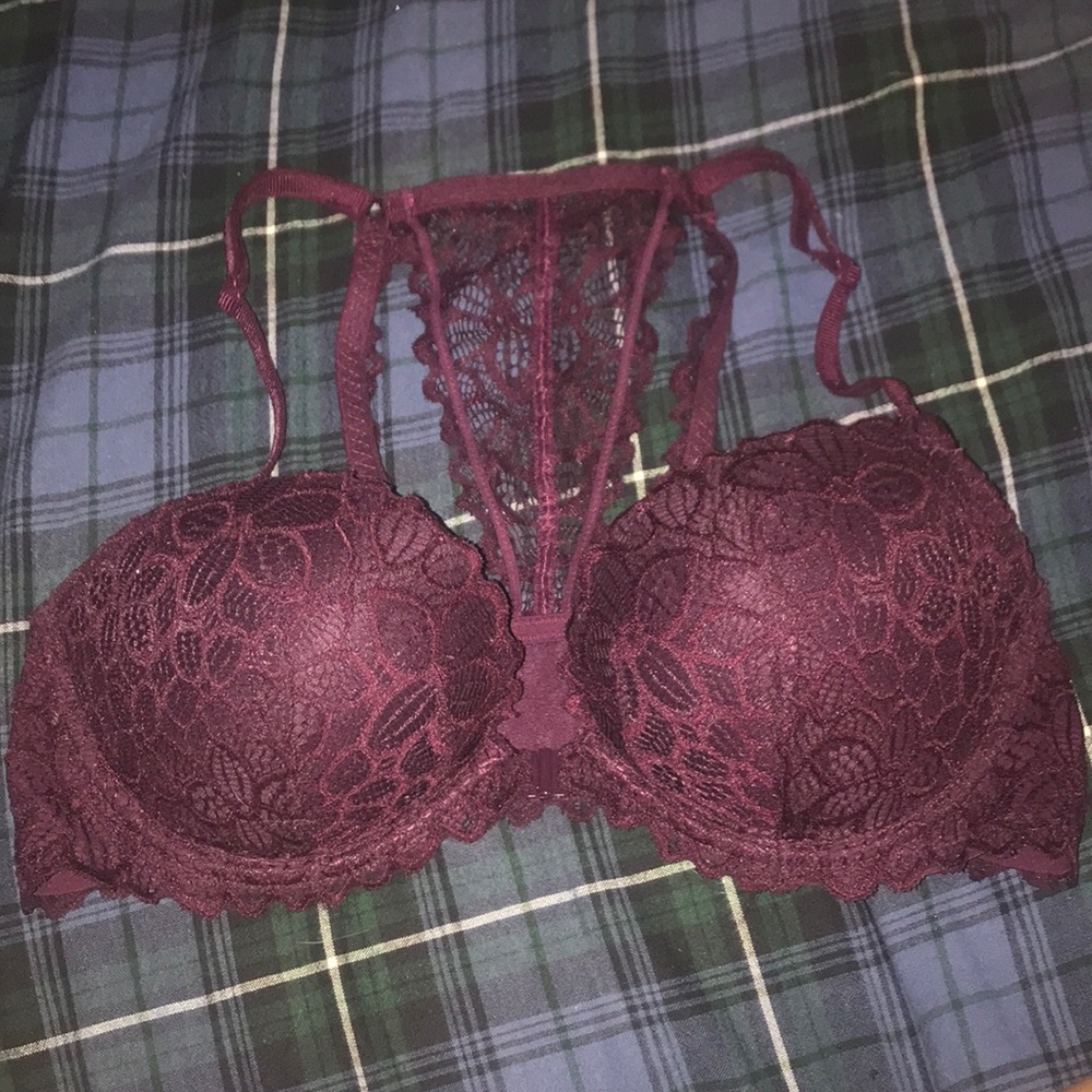 BRAND NEW w/o TAGS PINK bra